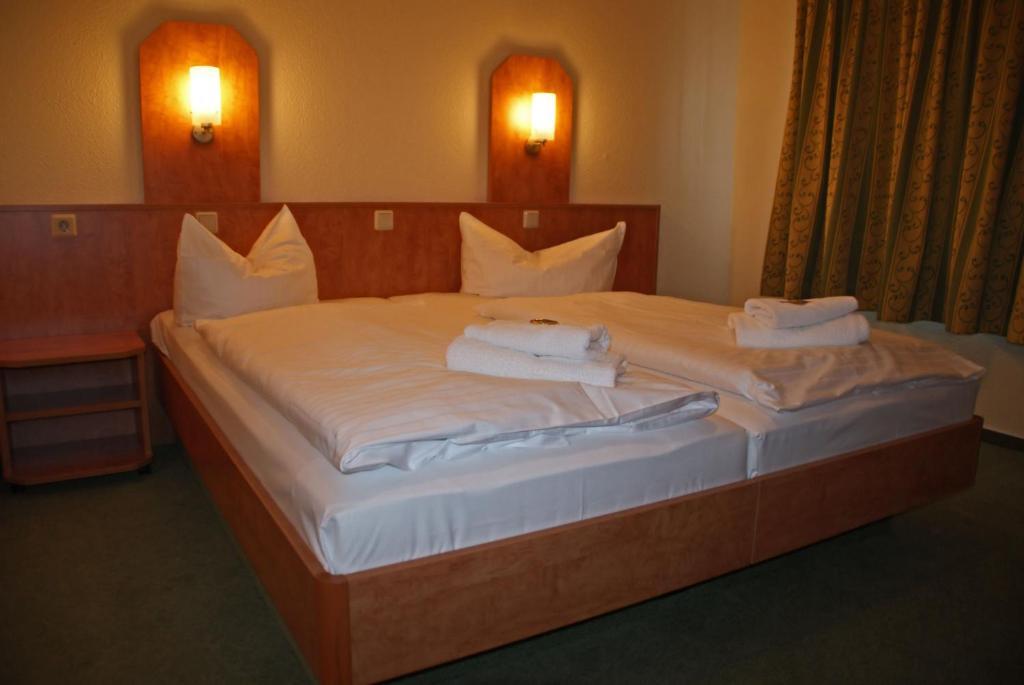 Gasthof Zur Muehle Kirchhatten Room photo